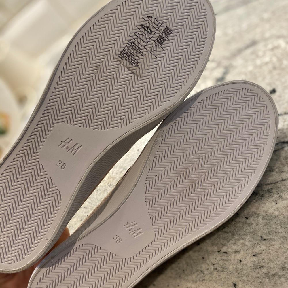 H&M shoes - Picture 5 of 5